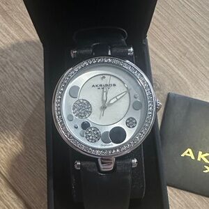 Akribos XXIV Women's Black and Silver Watch